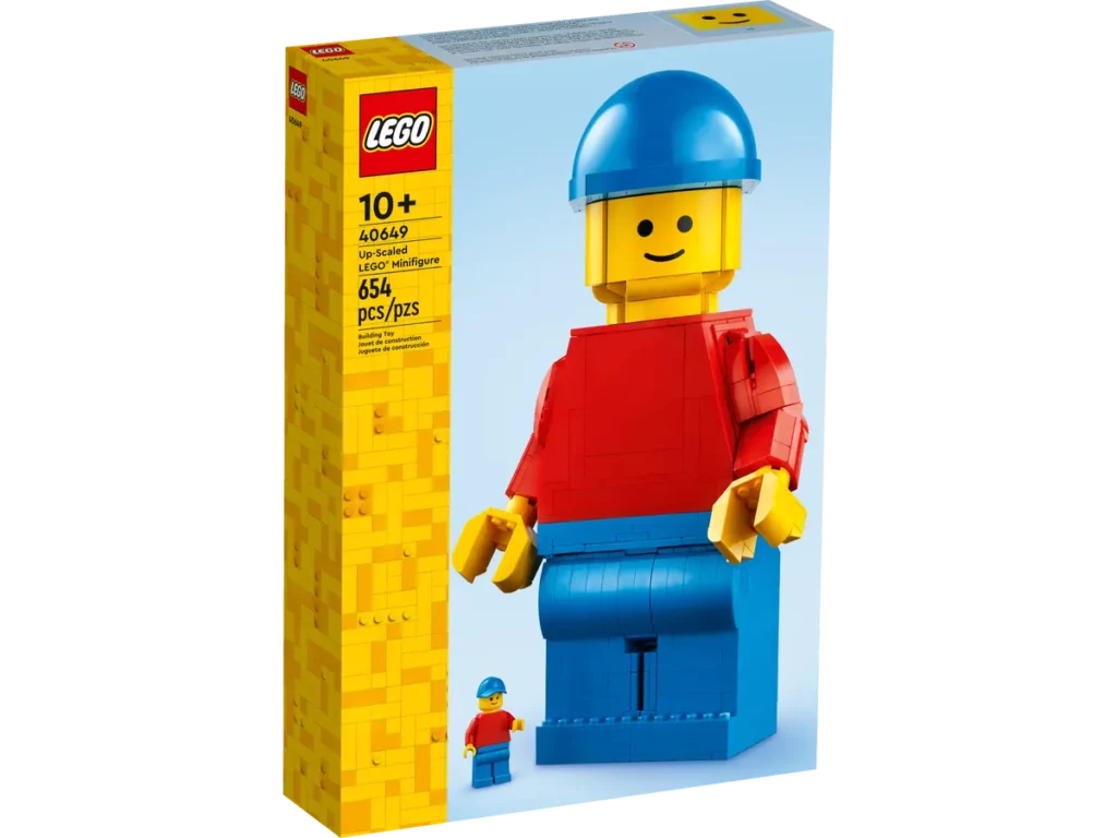 40649: Up-Scaled LEGO Minifigure